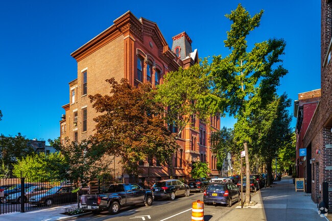 Photo - Cobble Heights Cooperative