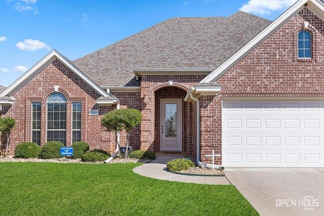 Photo - 5009 Lantana Dr House