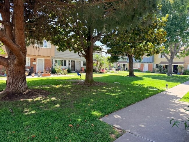 Photo - 10130 Hull Dr