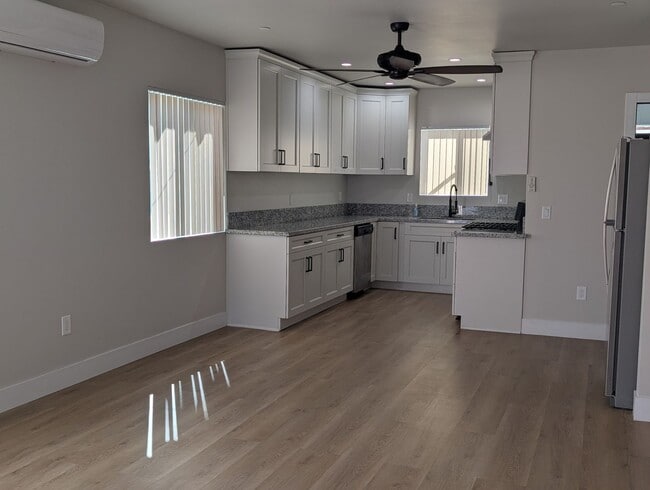 Photo - 1417-1419 Milton Ave. Unit 1419