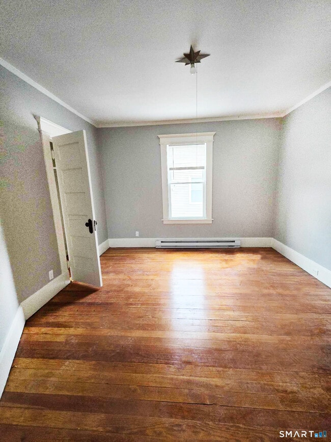Photo - 652 Watertown Ave
