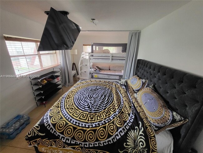 Photo - 6711 N Kendall Dr Unit 507