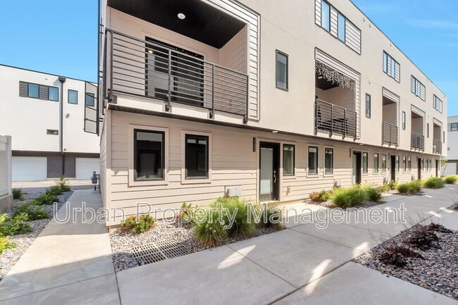 Building Photo - 1590 S 900 W Unit 1105