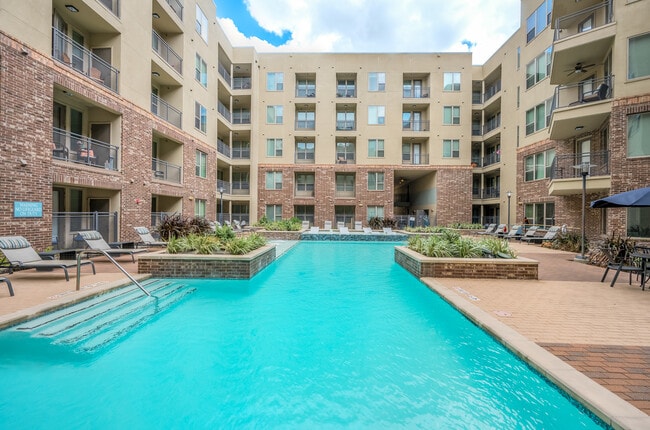 Resort-Style Pool