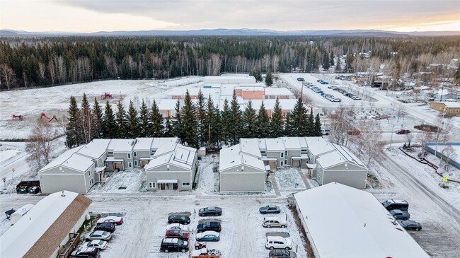 Photo - 350 S Santa Claus Ln