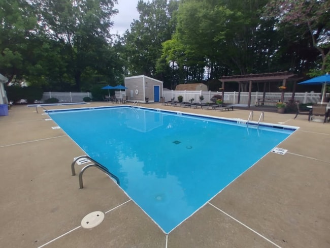 Photo - 600 Reusens Rd Unit F63