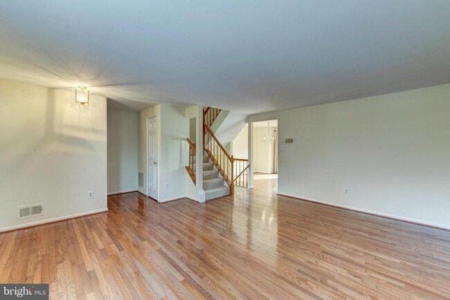 Photo - 9031 Lee Hwy