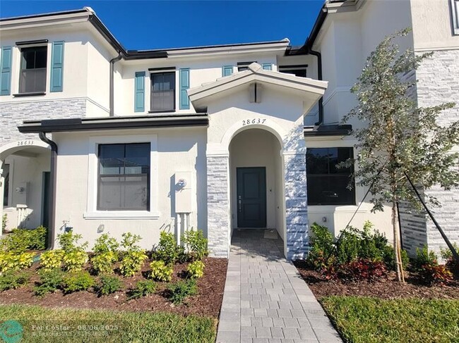 Photo - 28637 SW 132nd Ct Townhome