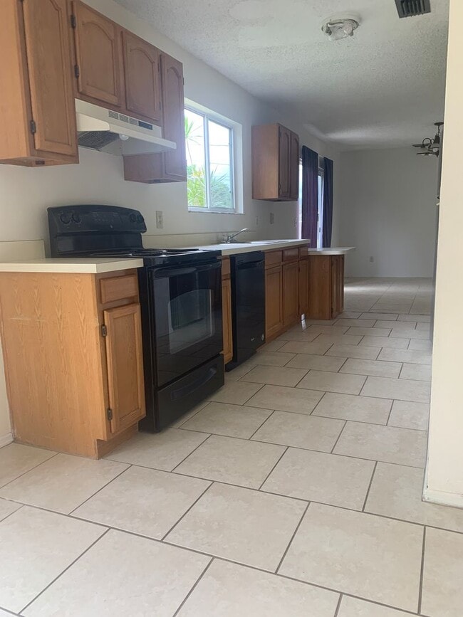 Photo - Single Family home East of U S 1 in PSL  for Rent