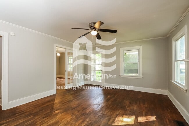 Photo - 207 Hampton Ave