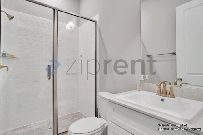 Photo - 12790 Royal Oaks Ln