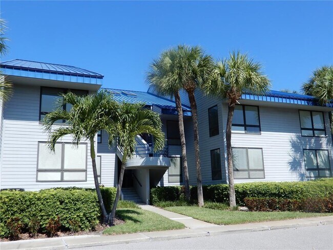 910 Pinellas Bayway S Unit 103