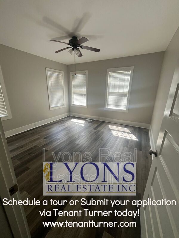 Photo - 205 E College St Unit B