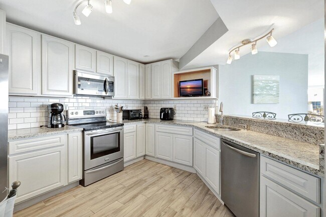 9500 S Ocean Dr Unit Ph-10