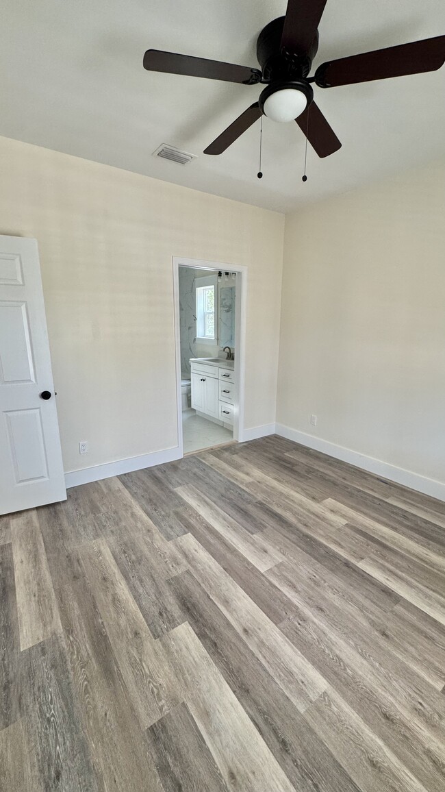 Photo - 1322 Fairland Ave