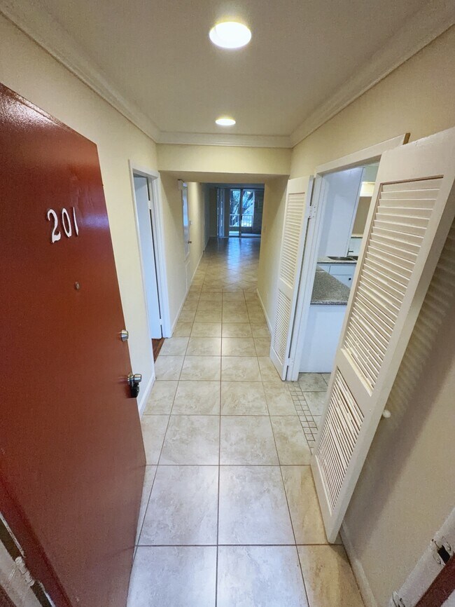 Photo - 2210 Dorrington St Unidad 201