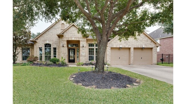 Photo - 1903 Blue Water Bay Dr