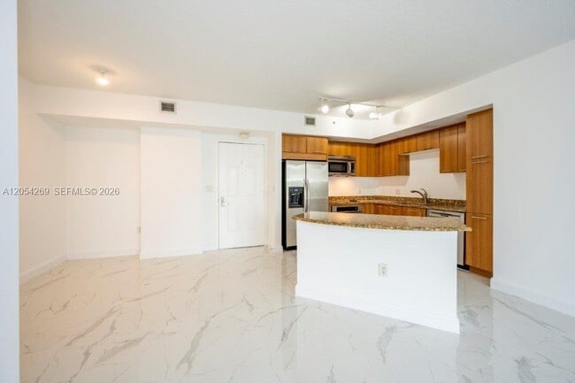 Photo - 510 NW 84th Ave Unidad 520