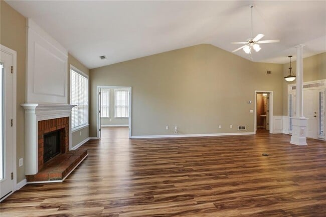 Photo - 1550 Argonne Ln