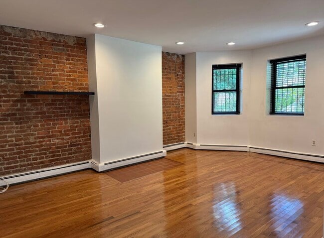 Photo - 390 Riverway Unit 2