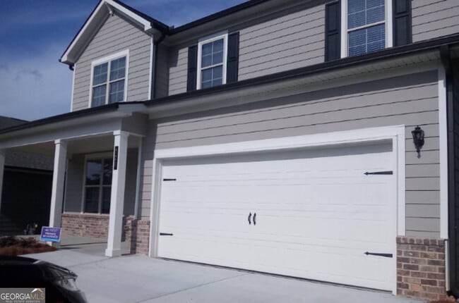 Building Photo - 124 Vivian Ln