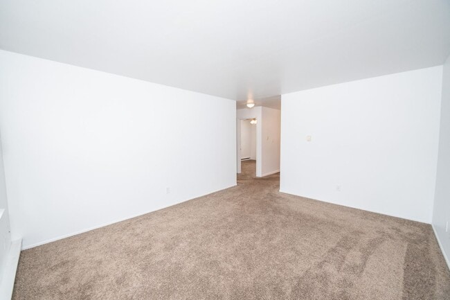 Photo - 2 bed, 1 bath Duplex in Portage