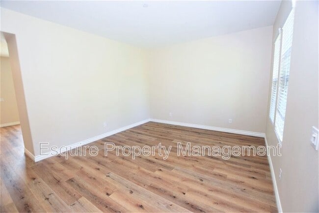 Photo - 363 Feather River Pl