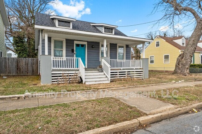 Building Photo - 2007 Albany Ave Rental