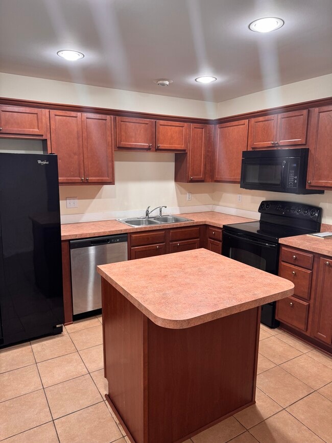 Photo - 530 Candida Dr Unit Azalea Square