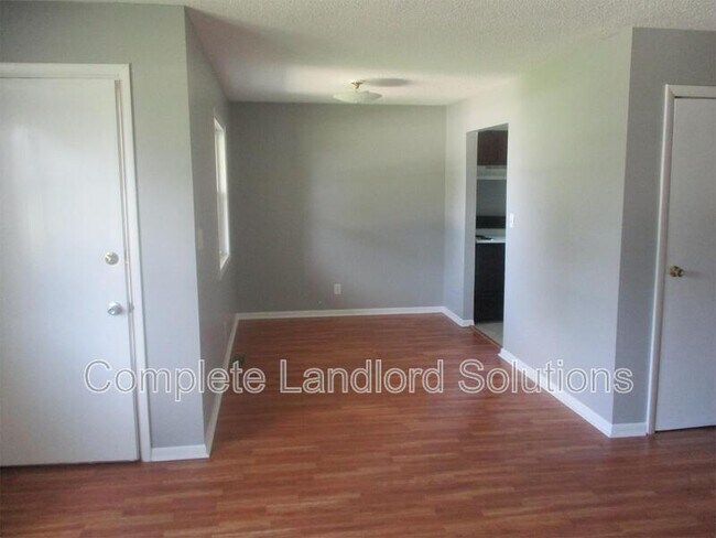 Photo - 5921/5923 East Braddock Avenue - 5923