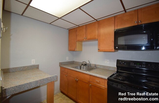 Photo - 1243 Beacon St Unit 1B-Brookline