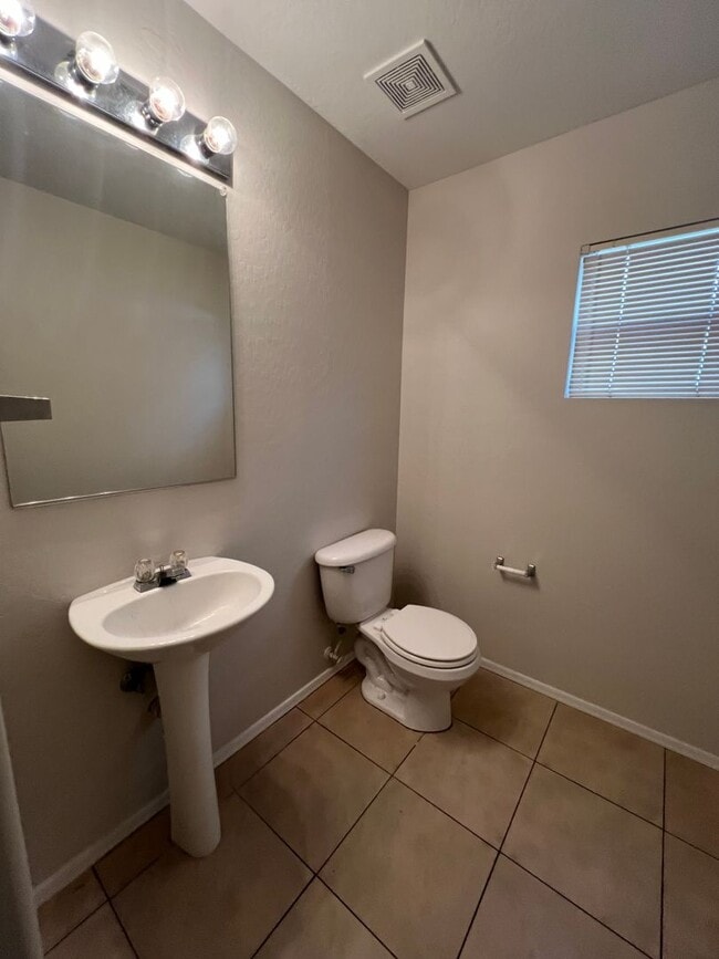 Photo - 1776 square foot 3 Bedroom home in El Mirage