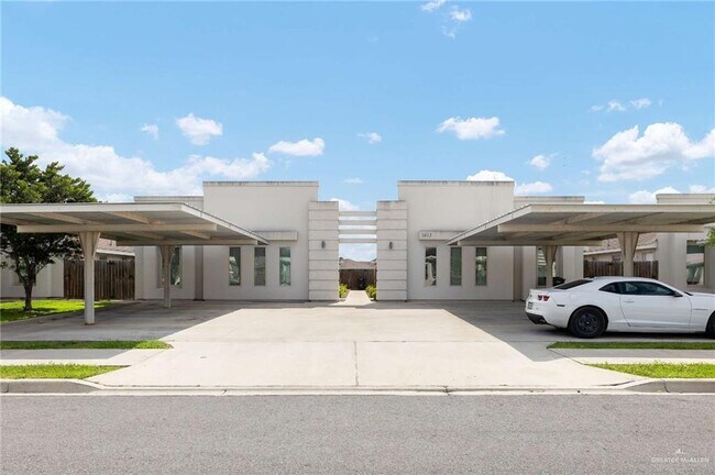 Building Photo - 12 Alta Vista Dr Unit 2