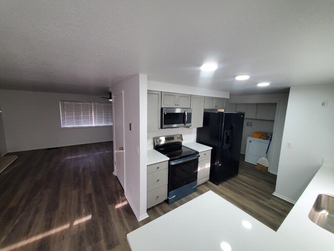 Photo - 14905 S Redwood Rd