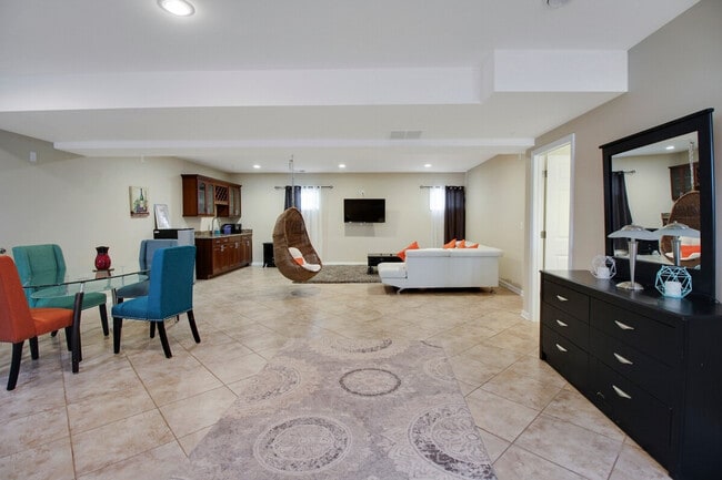 Photo - 6799 Wilson Blvd Unidad ID1395514P