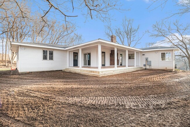 Photo - 4585 E Shore Dr