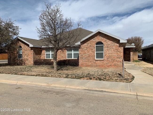 Photo - 3116 111th St House
