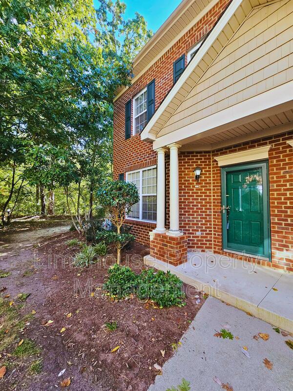 Photo - 5260 Elston Ln Condo