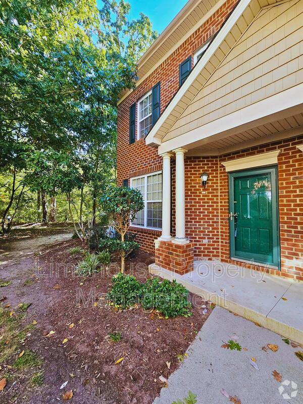 Building Photo - 5260 Elston Ln Rental