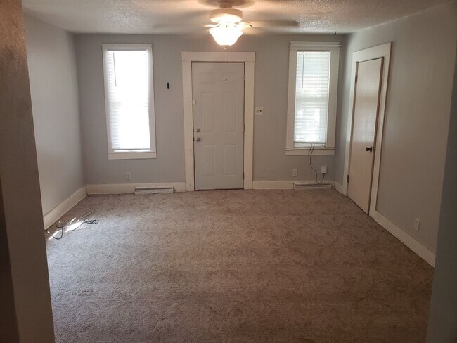 703 Jones St Unit 703