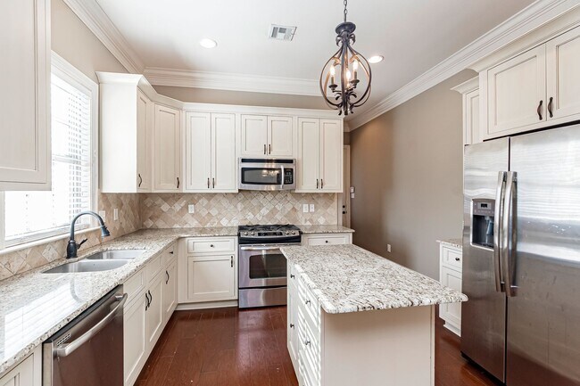 Photo - 3 Bedroom Townhome Available Now Near Old Goodwood!