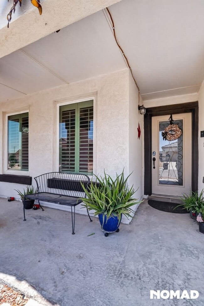 12485 Chamberlain Dr