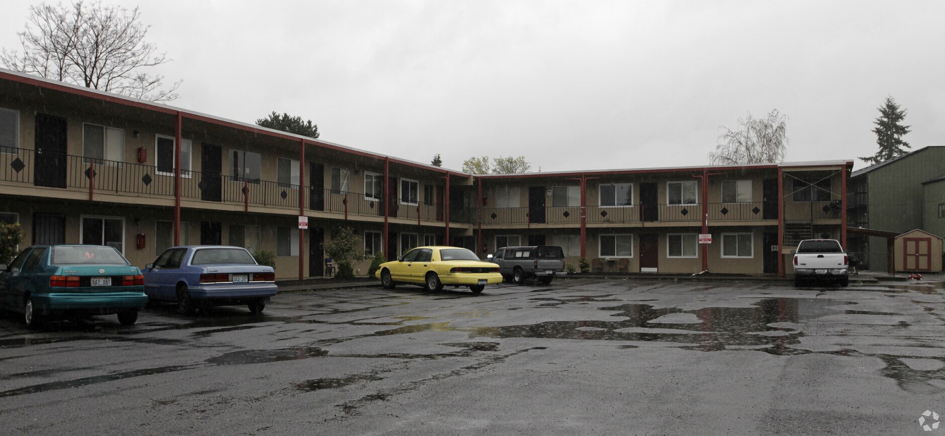 Photo - Fourth Plain Court Apartments