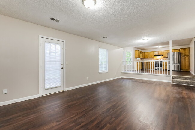 Photo - 1367 Misty Ridge Ct
