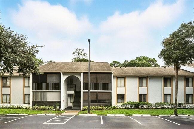 Building Photo - 8201 Sun Spring Cir Unit B1 Rental