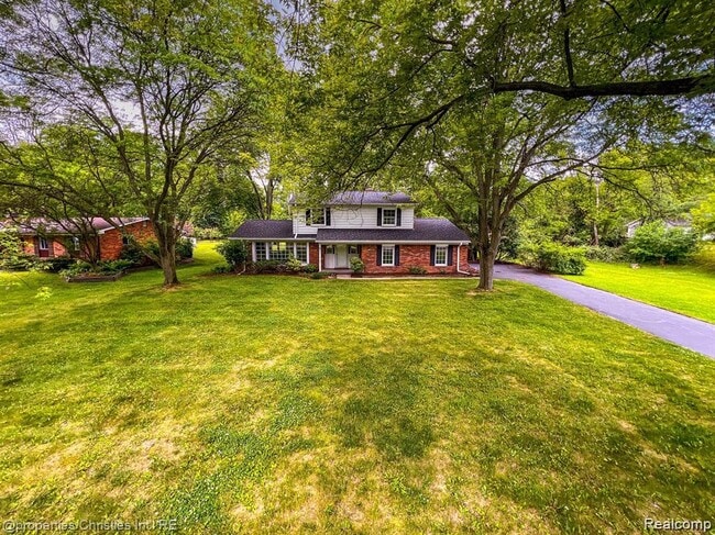 Photo - 126 Orchardale Dr