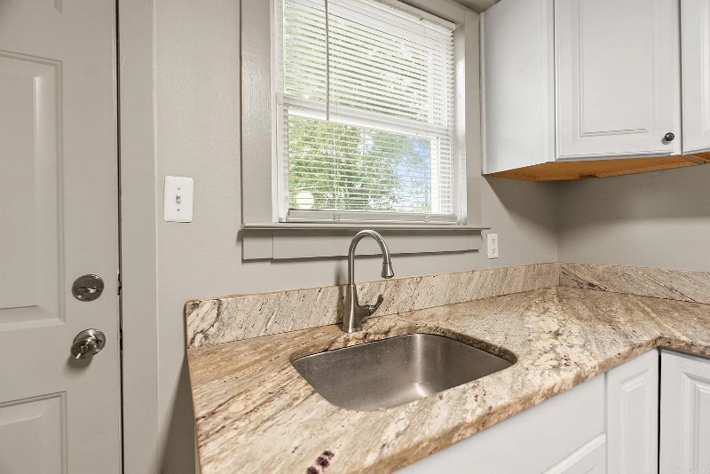 Photo - 1724 W 19th St Unidad 4