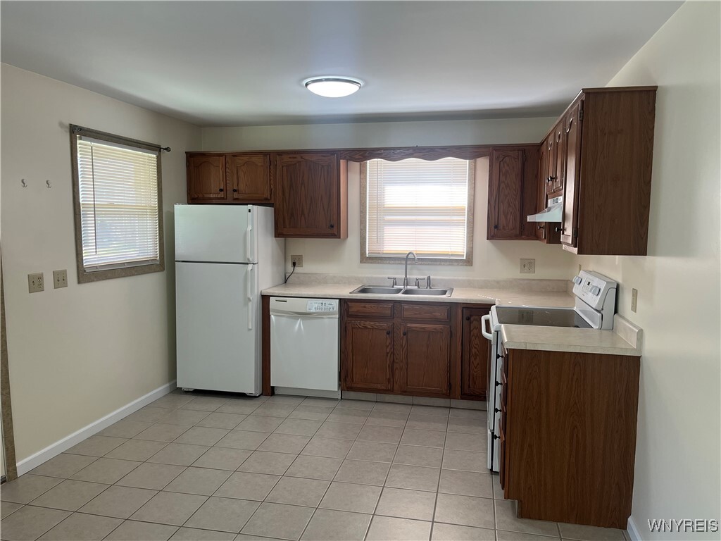 Photo - 533 Martha Ave