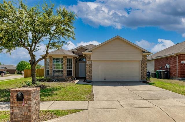 Photo - 9901 Amaryllis Ln