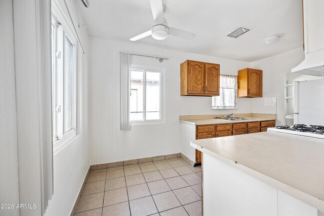 Photo - 3903 N 12th St